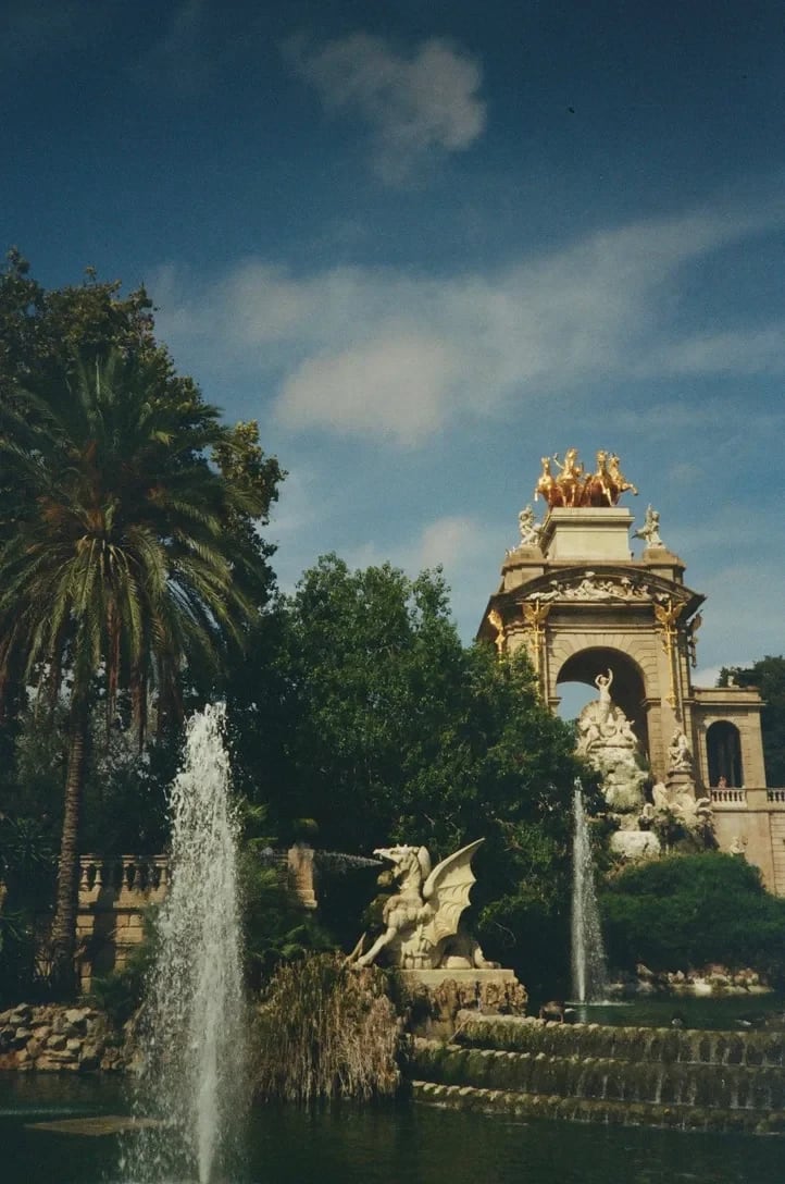 Travel photograph with balanced color